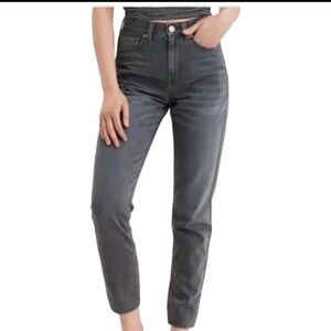 American Eagle Outfitters Mom Jean‎ Size 4 Black Wash